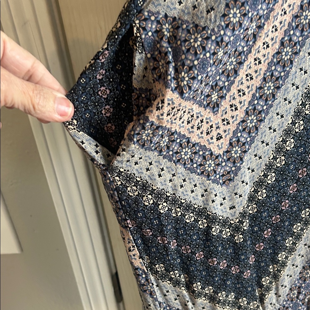 Chevron Pattern Maxi Dress - Picture 3 of 4